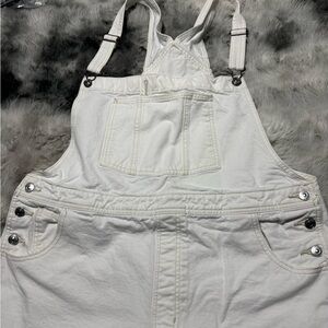 American Eagle Outfitters White overall Shorts